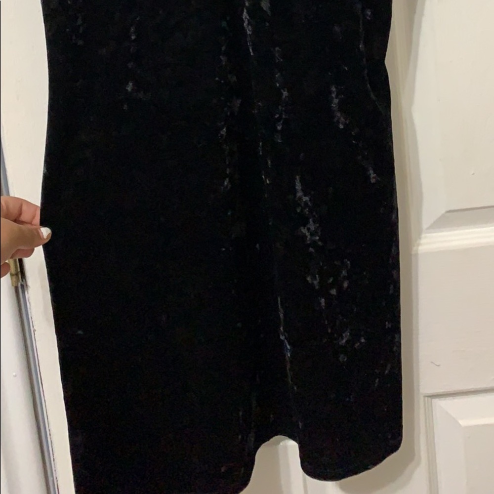 BLACK DRESS - Picture 2 of 2